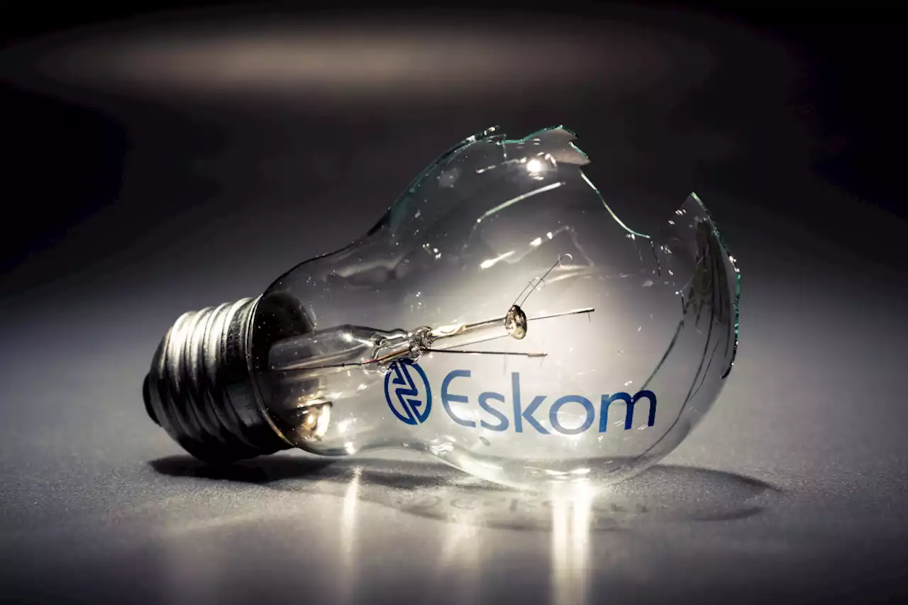 Stage 6 load shedding hits again on Sunday – while Eskom warns of a rough week ahead