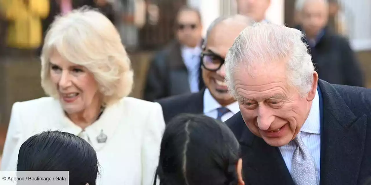 Camilla, reine consort : son astuce pour garder Charles III près d’elle lors des sorties publiques - Gala