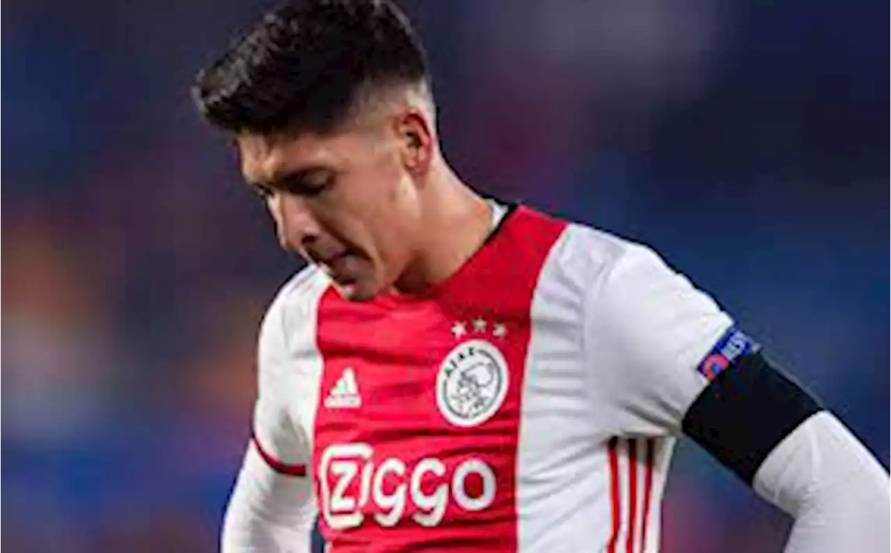 Edson Álvarez salió lesionado en el Ajax vs Sparta Rotterdam