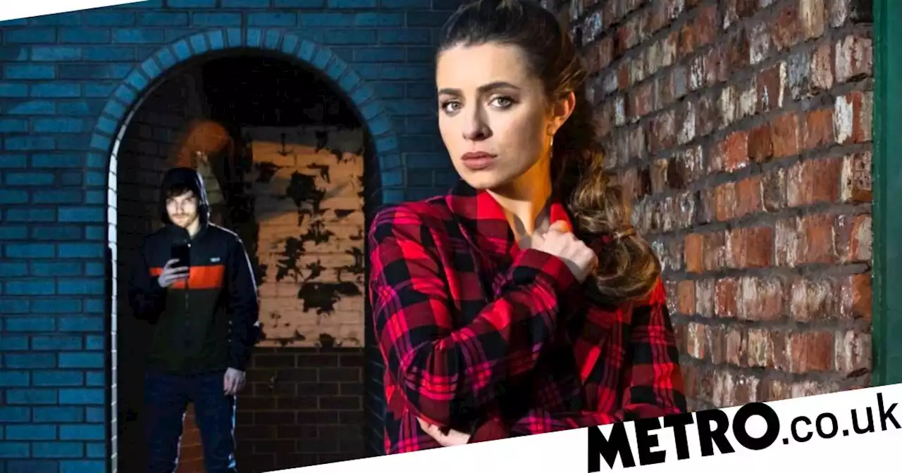 Corrie to air horrific acid attack in Daisy and Justin stalker story