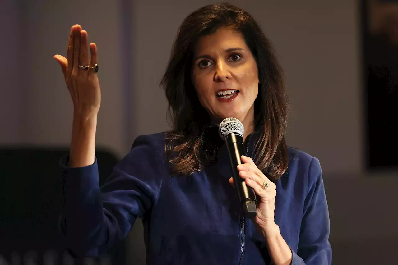 Fox News host confronts Nikki Haley on how she differs from Donald Trump