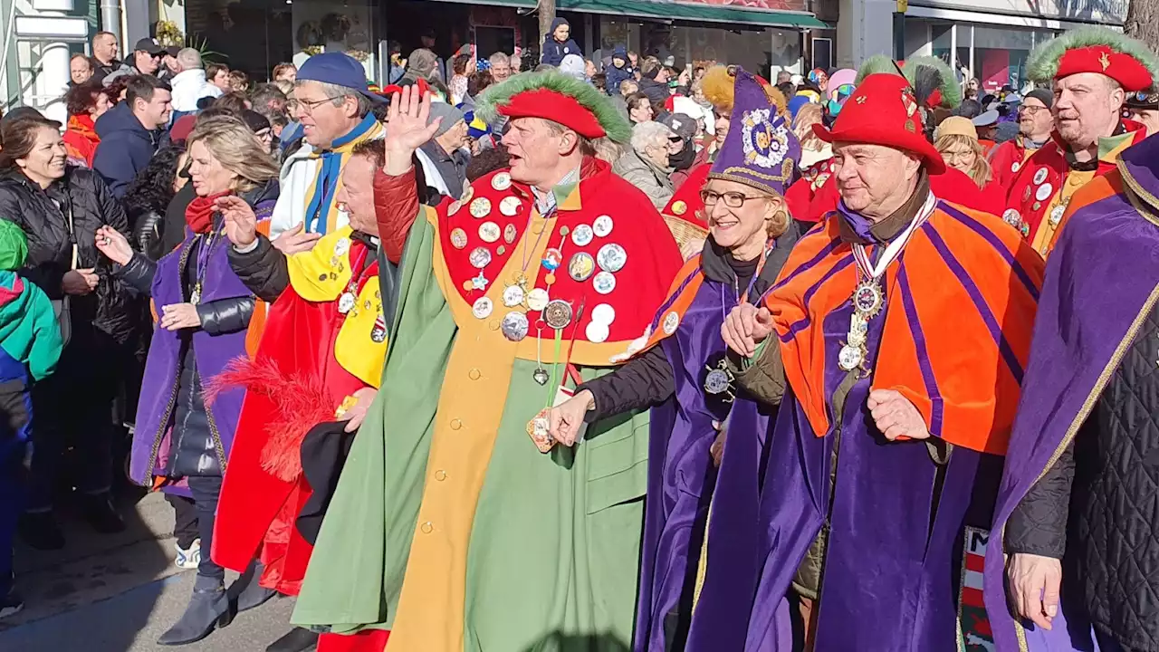 Fasching in Mödling: Mö-Mö aus Tausenden Kehlen!