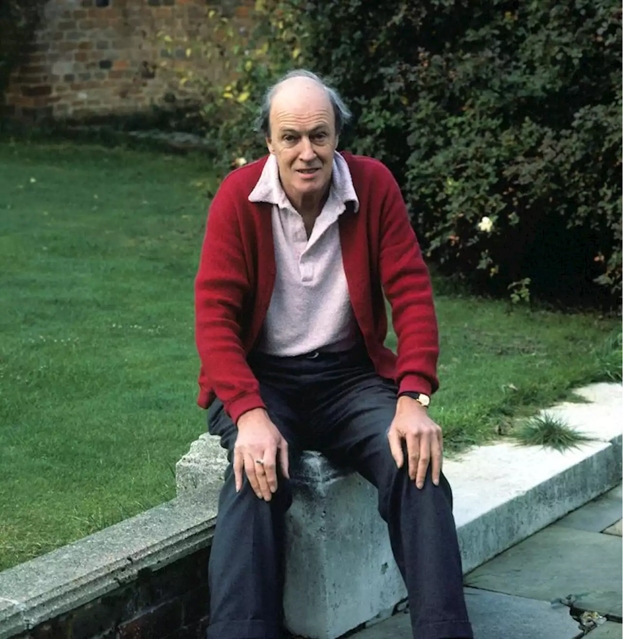 Honderden wijzigingen in kinderboeken Roald Dahl om ‘aanstootgevende’ taal