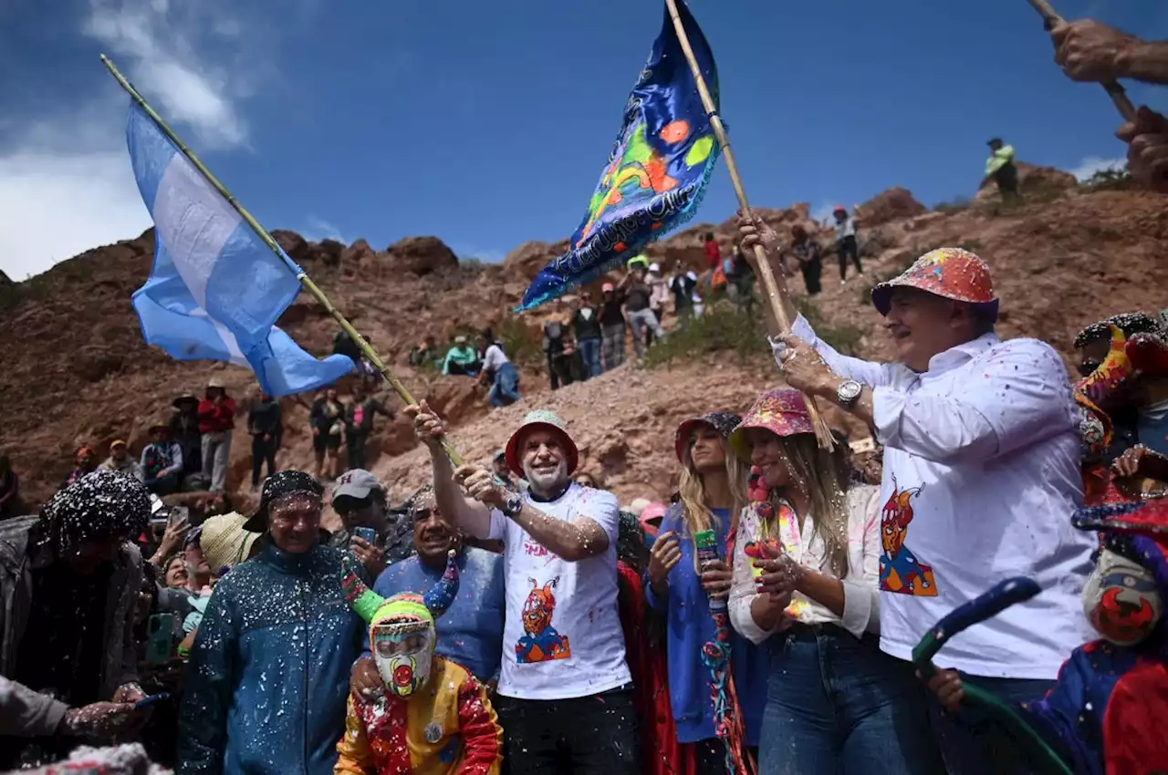 Con nieve loca, banderas y el embajador Stanley, el carnaval jujeño afianzó la sintonía Larreta - Morales