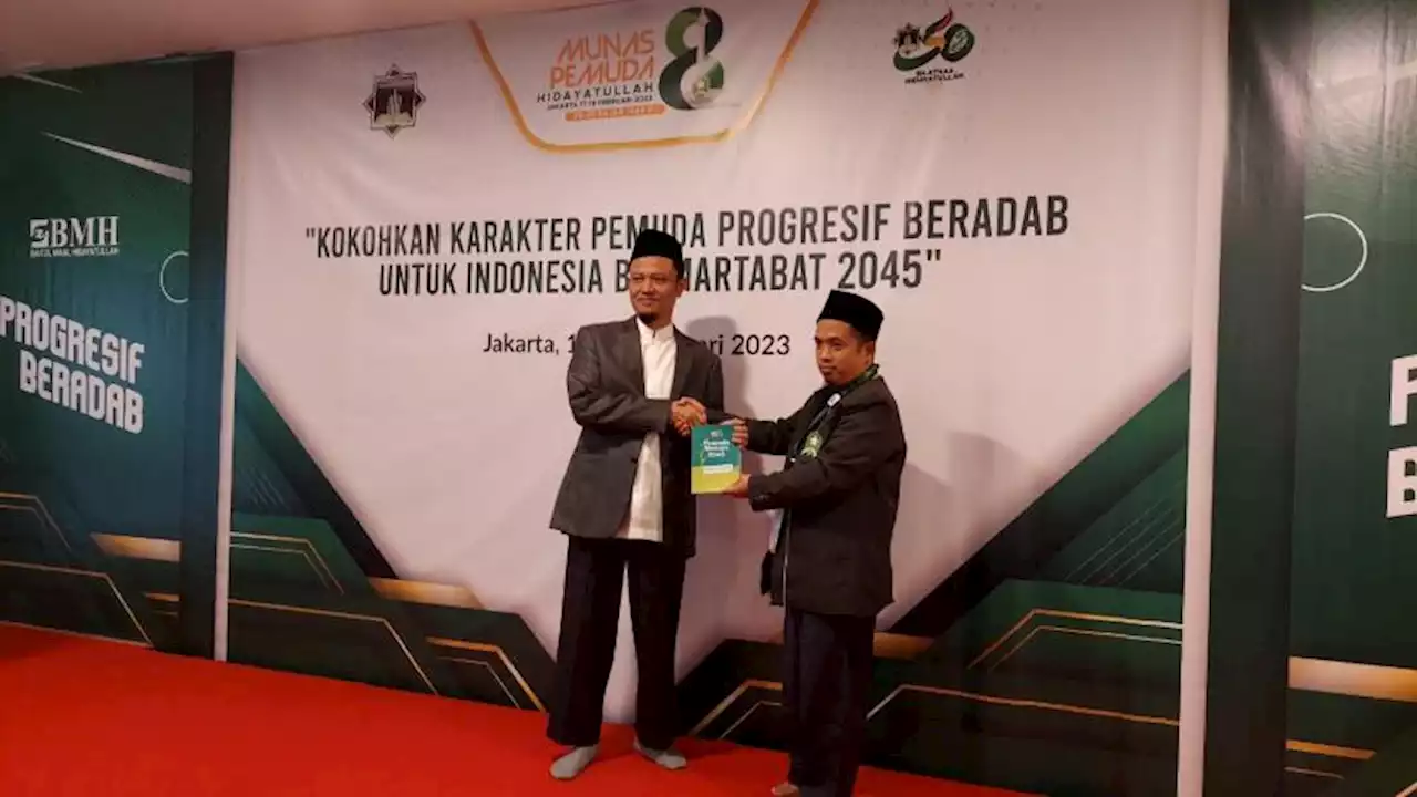 Songsong 2045 Pemuda Hidayatullah Lauching Buku Emas |Republika Online