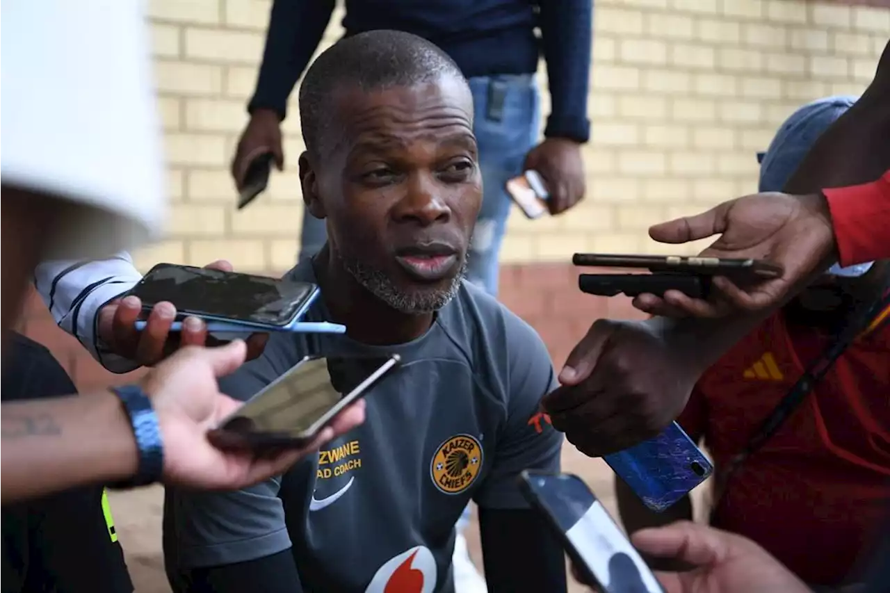 Zwane Weighs In On Casric Stars: That Alone Tells You | Soccer Laduma