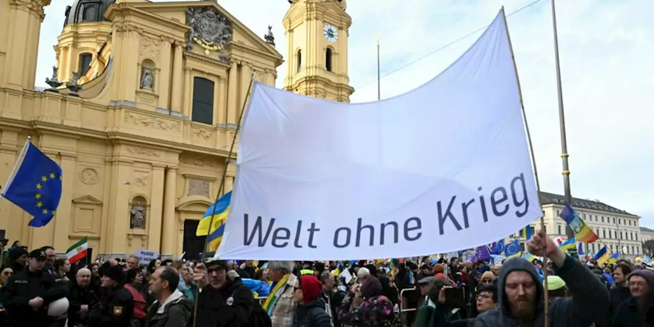 Sicherheitskonferenz und Friedensdemos: Frieden jetzt! Nur wie?