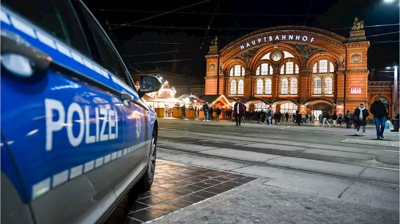 frau am hauptbahnhof mit pfefferspray angegriffen und ausgeraubt