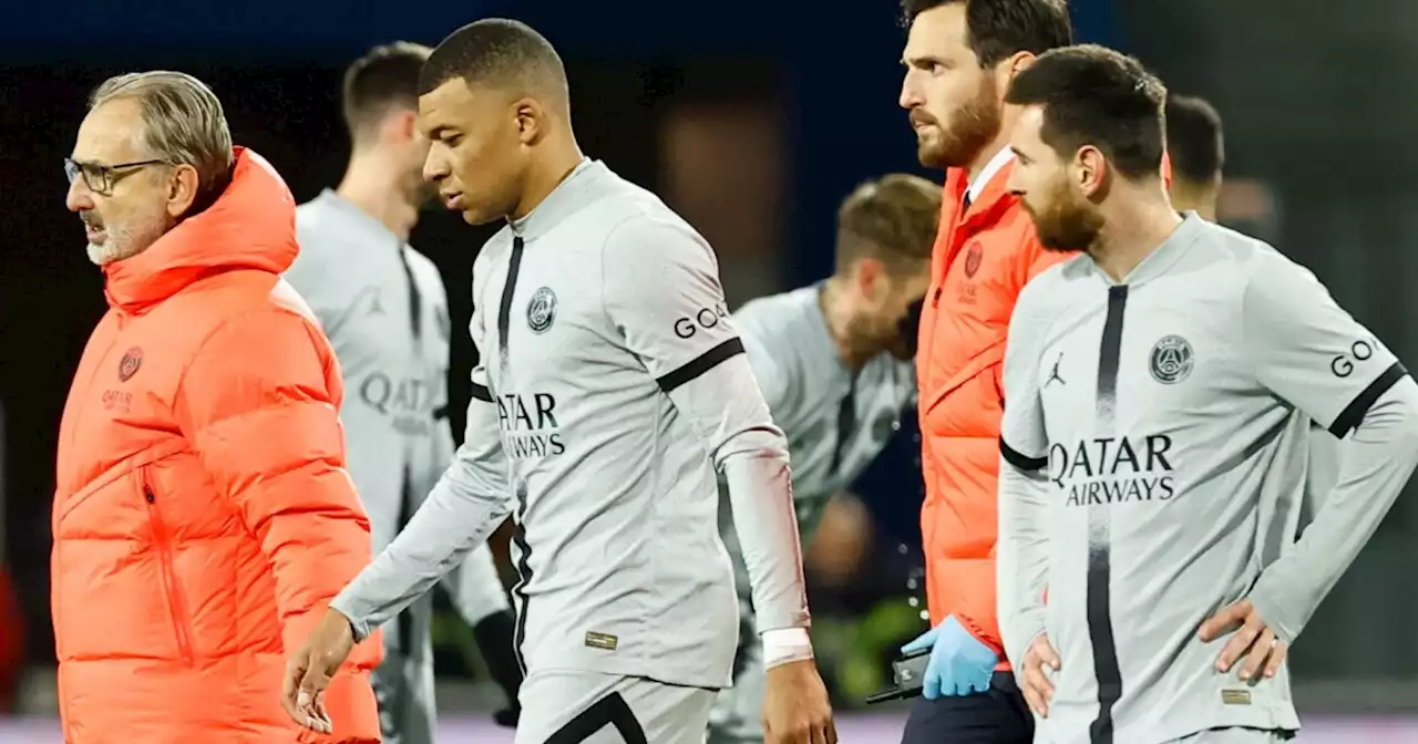 PSG da el reporte médico de Mbappé tras salir lesionado