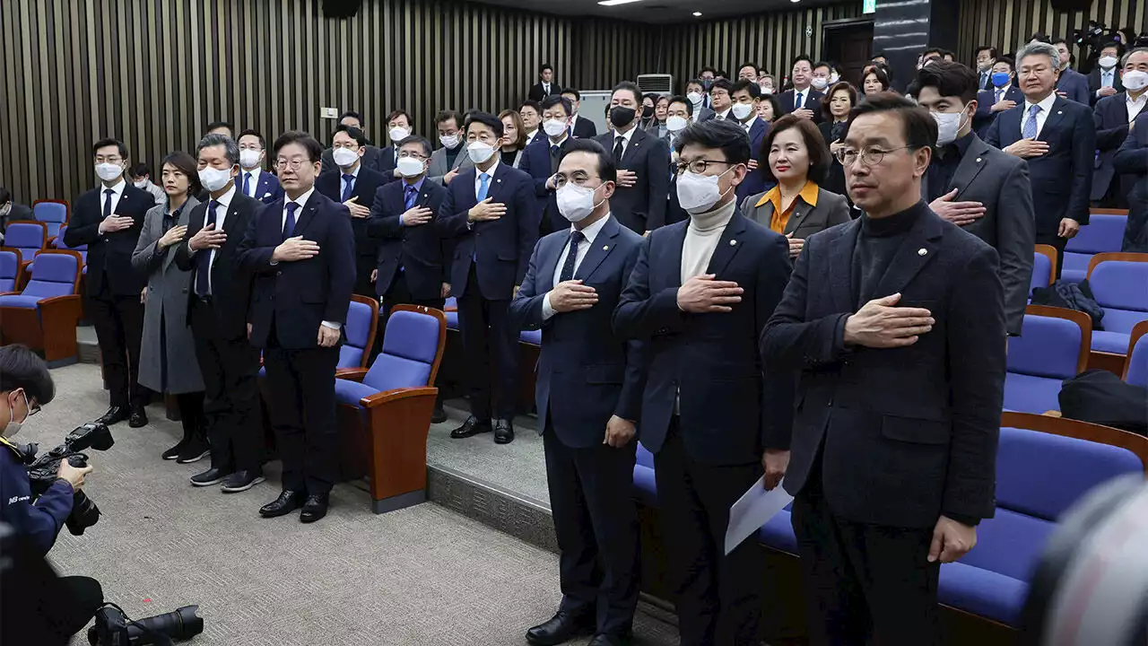 '이상민 탄핵' 결론 못 내…대표 면전에 '쓴소리'도