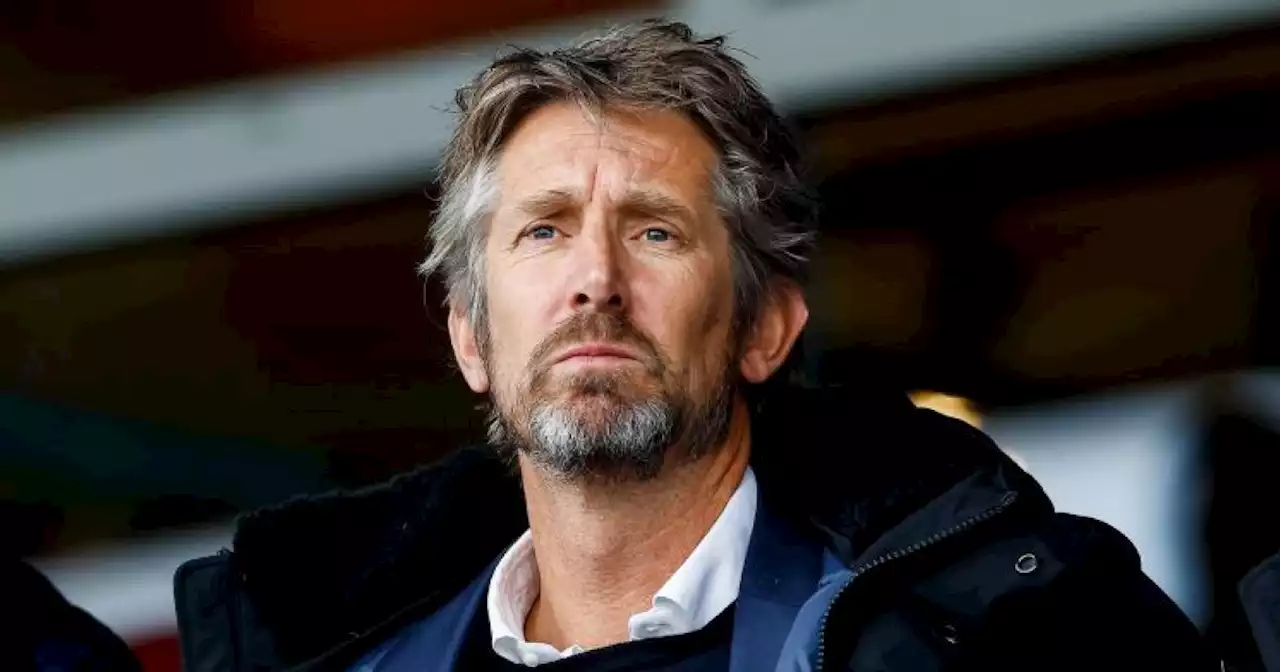'Dolend geheel bij Ajax, waar ergernis heerst wegens gebrek aan duidelijkheid'