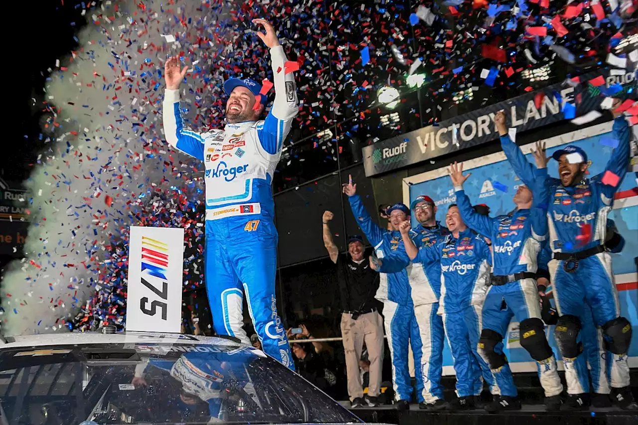 Daytona 500: Stenhouse ends NASCAR winless streak with shock win