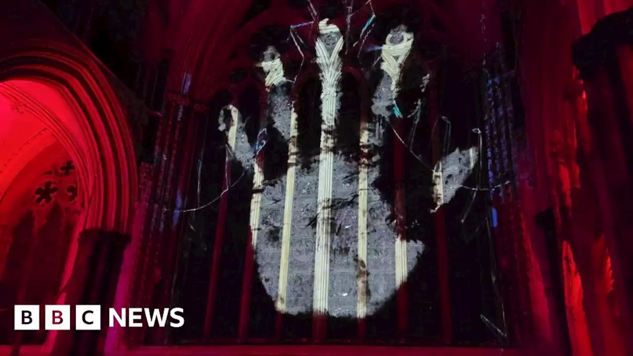 In pictures: Lincoln Cathedral light show woos crowds