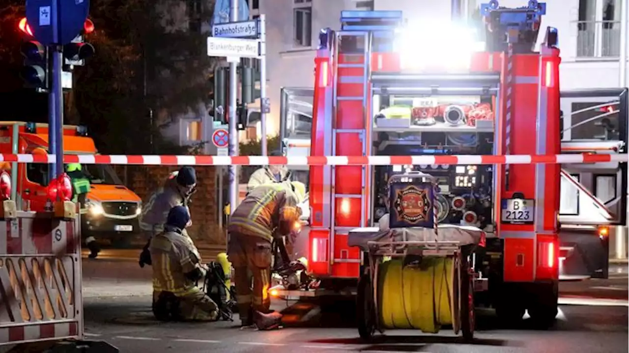 Frau aus Syrien stirbt nach mutmaßlicher Brandstiftung in Unterkunft mit Geflüchteten