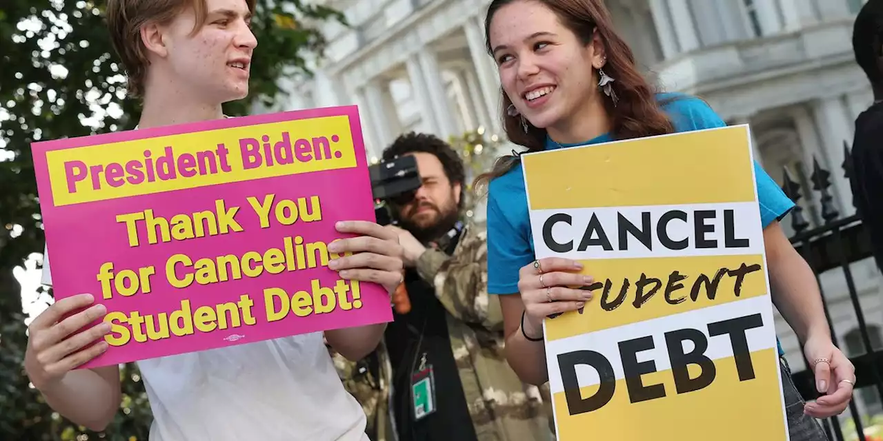 Student Loan Borrowers to Rally 'In Full Force' as SCOTUS Weighs Biden Relief Plan