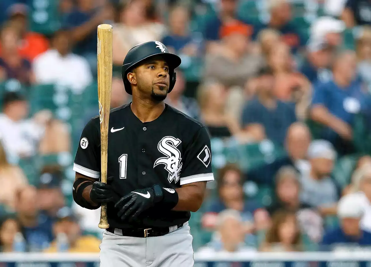 Reports: Andrus rejoining White Sox on one-year, $3 million contract