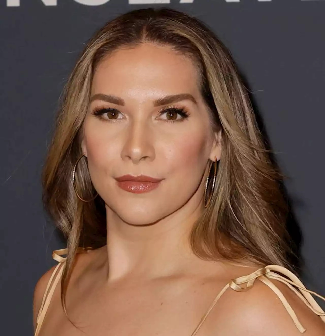 Allison Holker, Wife Of Stephen ‘tWitch’ Boss, Gives Emotional Update To Thank Fans For Support