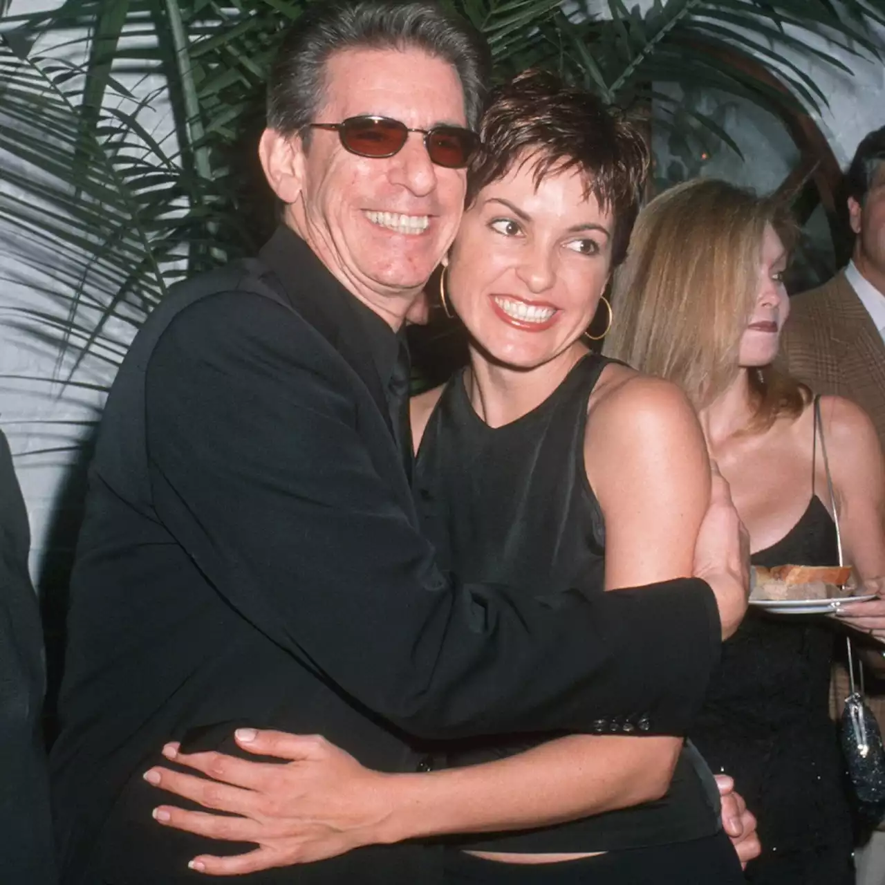 Richard Belzer Dead at 78: Mariska Hargitay and Other Law & Order: SVU Stars Mourn Actor - E! Online