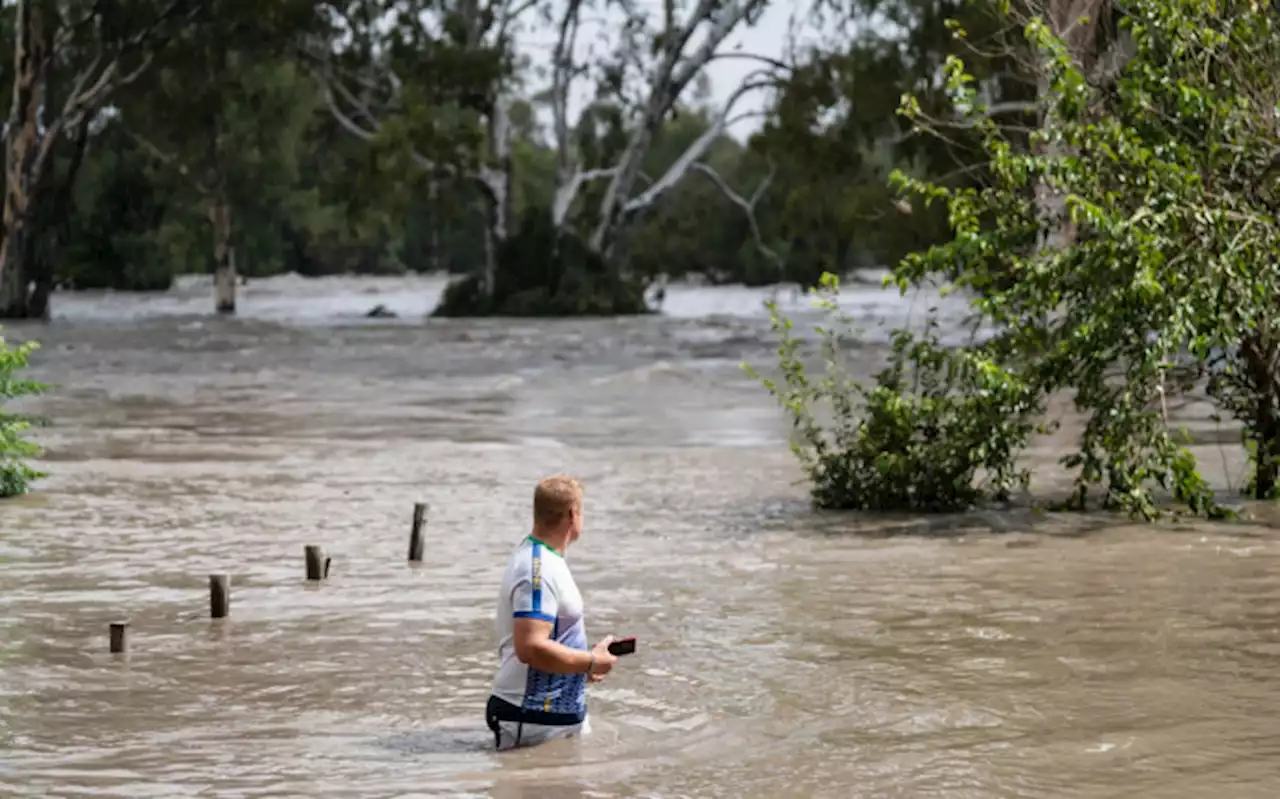 Residents blame Rand Water for ‘man-made’ Vaal floods