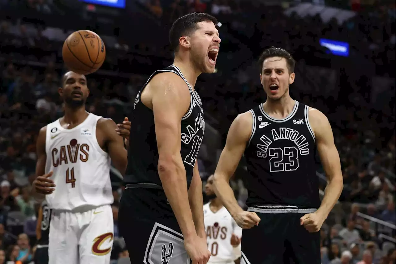 Big job ahead for Spurs’ veterans Gorgui Dieng, Doug McDermott