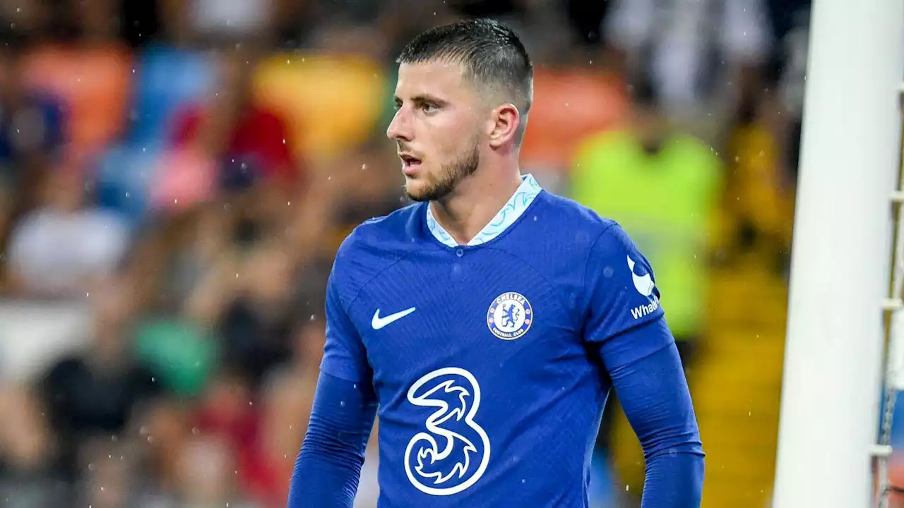 Chelsea 'halt talks' with Liverpool target after player 'rejects offers' ahead of major summer decision