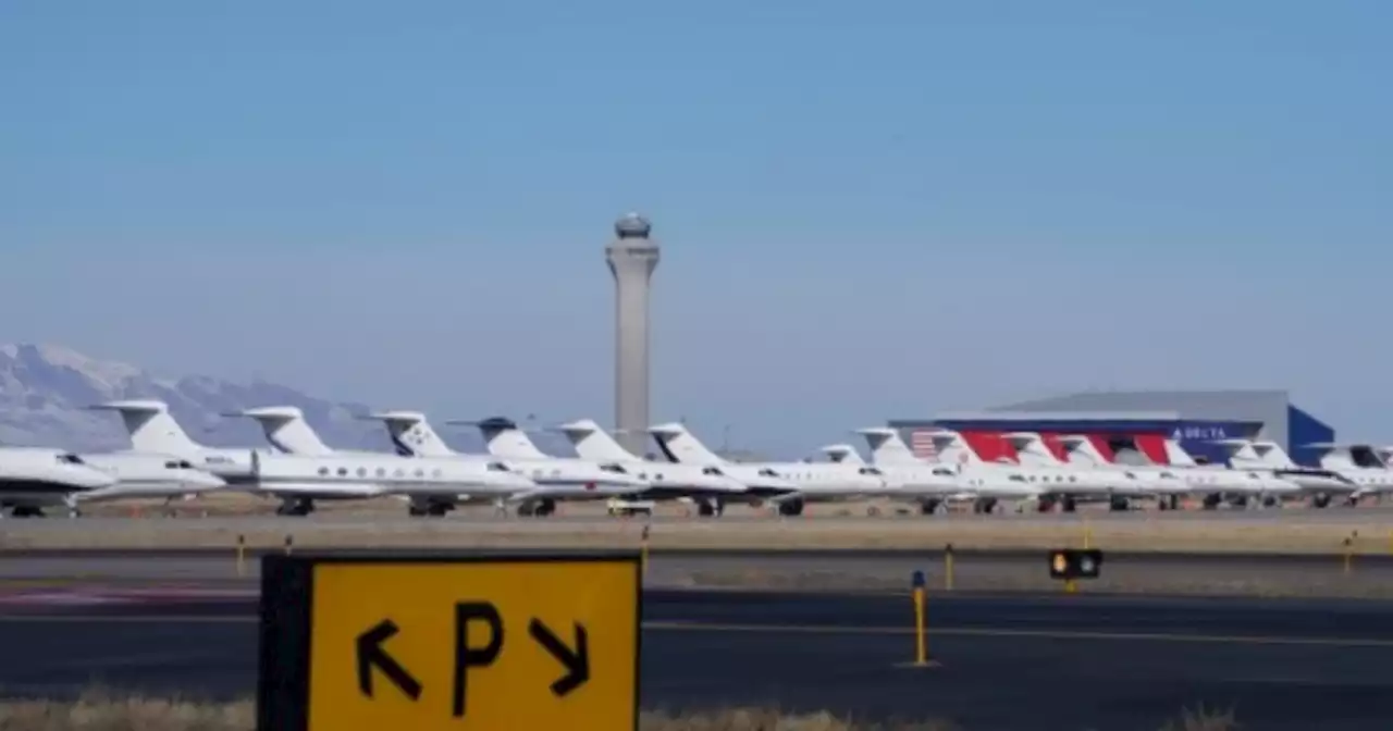 Private jet 'traffic jam' as VIPs head out from Salt Lake City