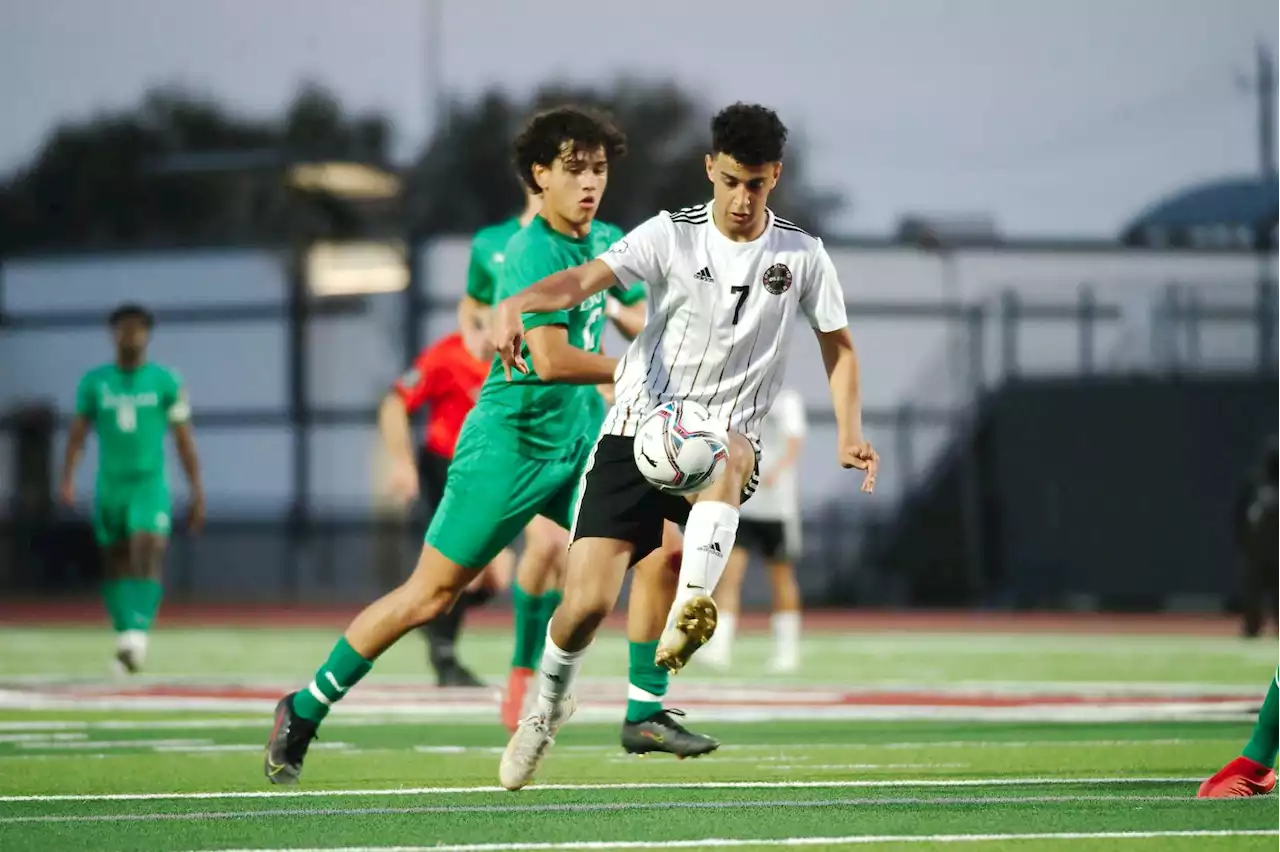 Houston boys soccer standouts: Ridge Point's Dallin Wirthlin nets hat trick