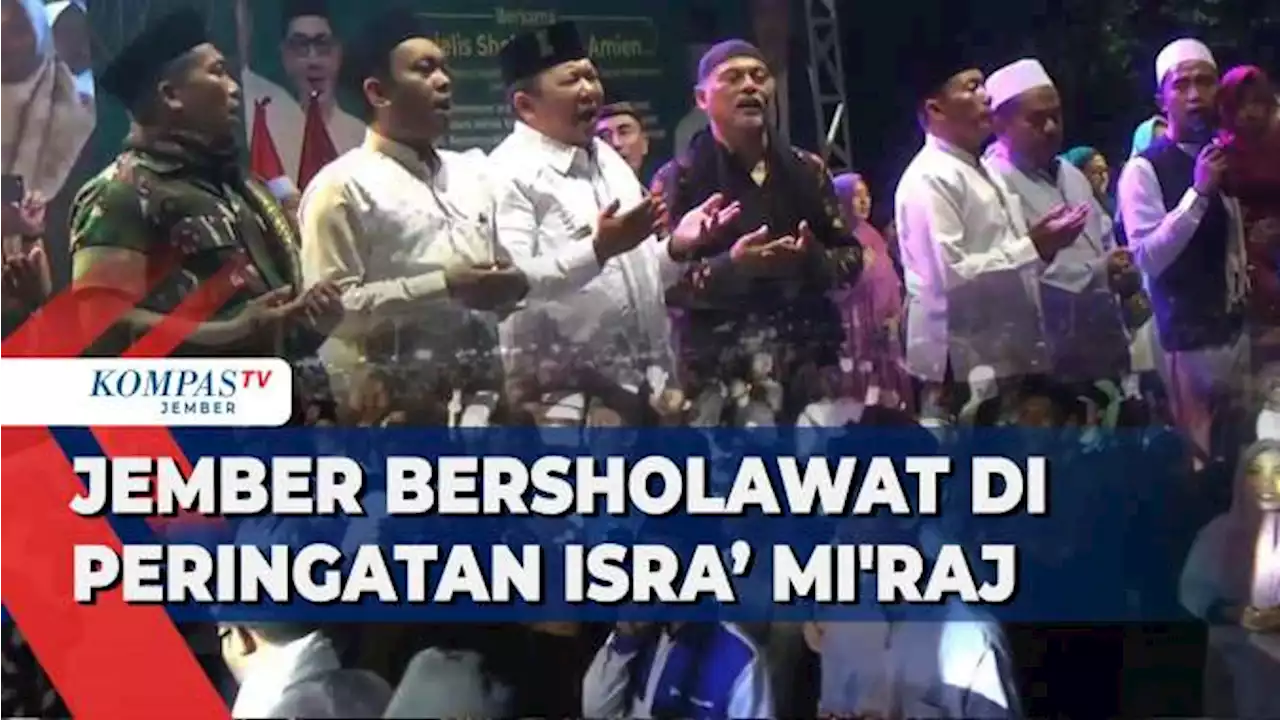 Peringatan Isra Mi'raj, Pemkab Jember Gelar Sholawatan di Alun-alun