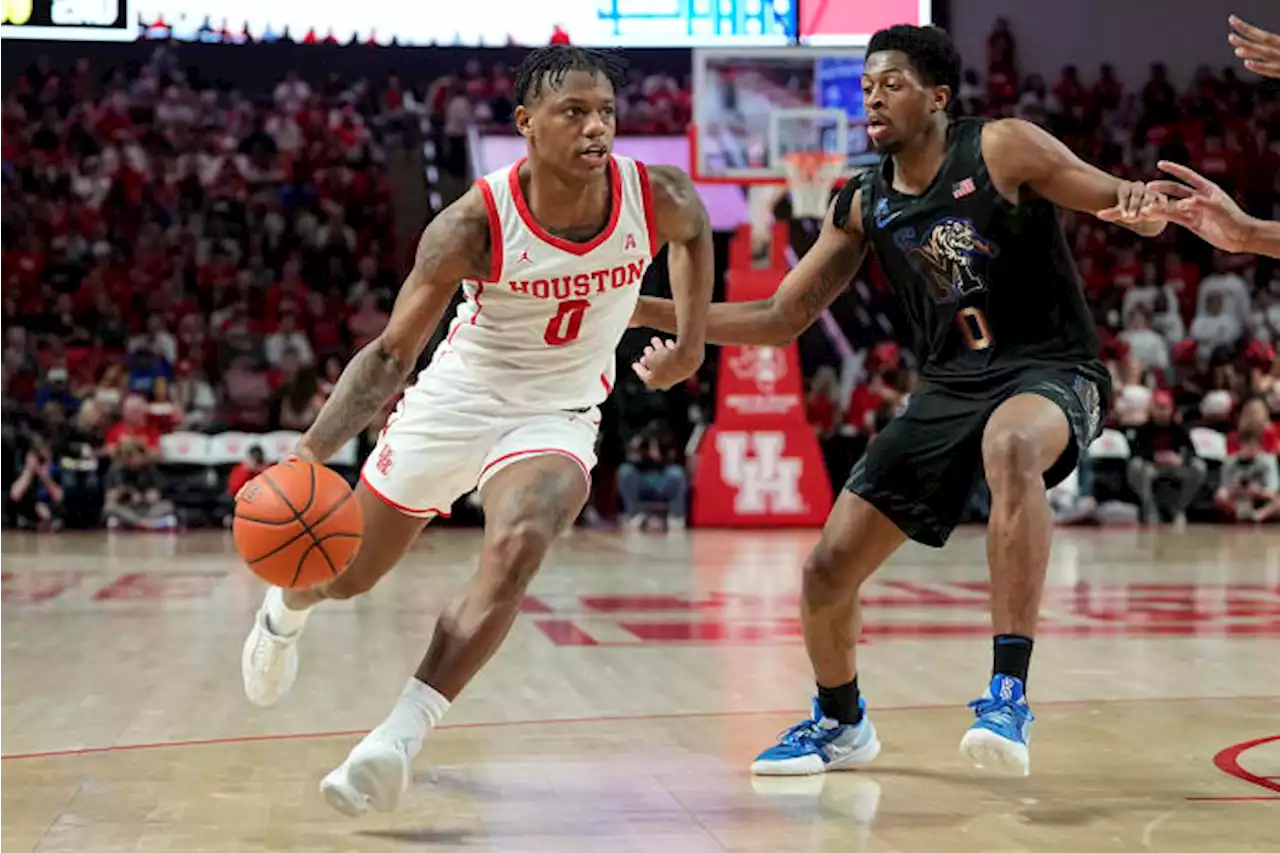 Houston back at No. 1 as Northwestern makes AP Top 25 debut