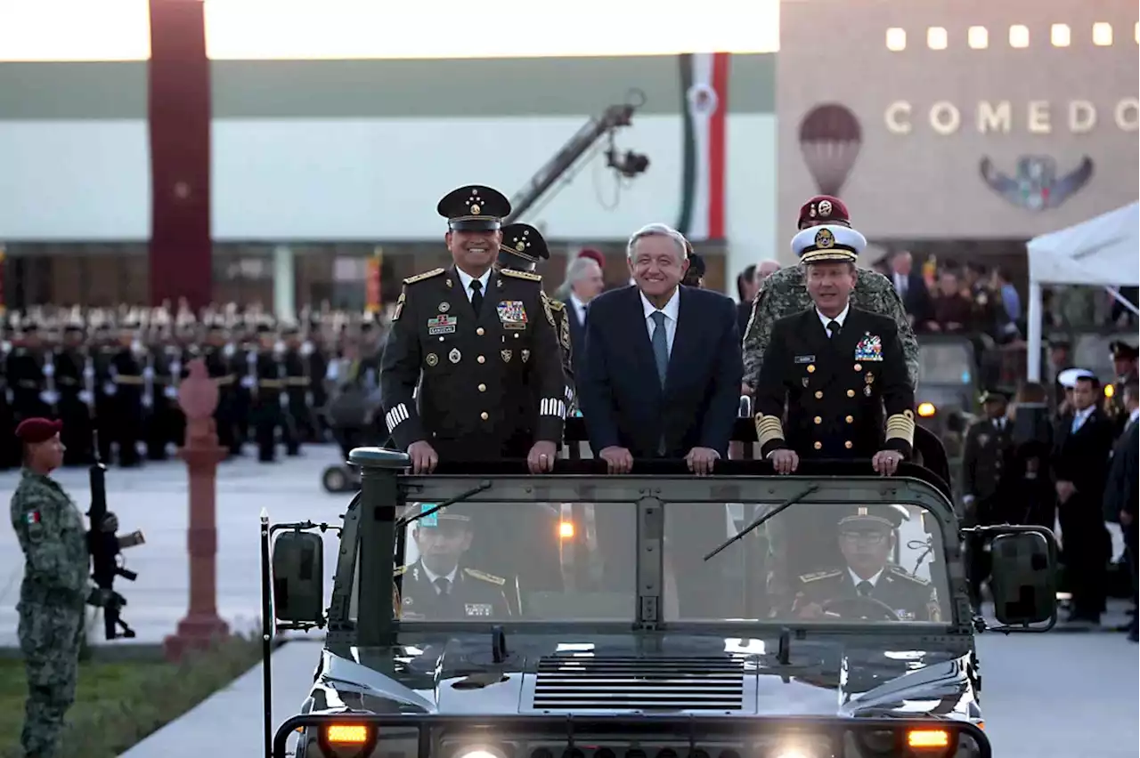 Fortalecimiento de misiones del Ejército no significa militarización: AMLO