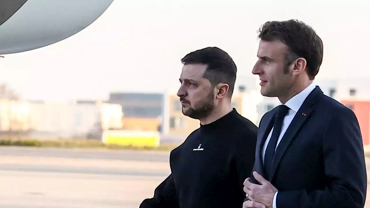 Volodymyr Zelensky tacle à nouveau Emmanuel Macron sur la Russie