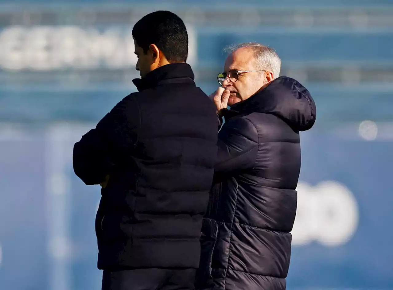 Directivo del PSG bajó a la cancha y se puso como DT - VIDEO