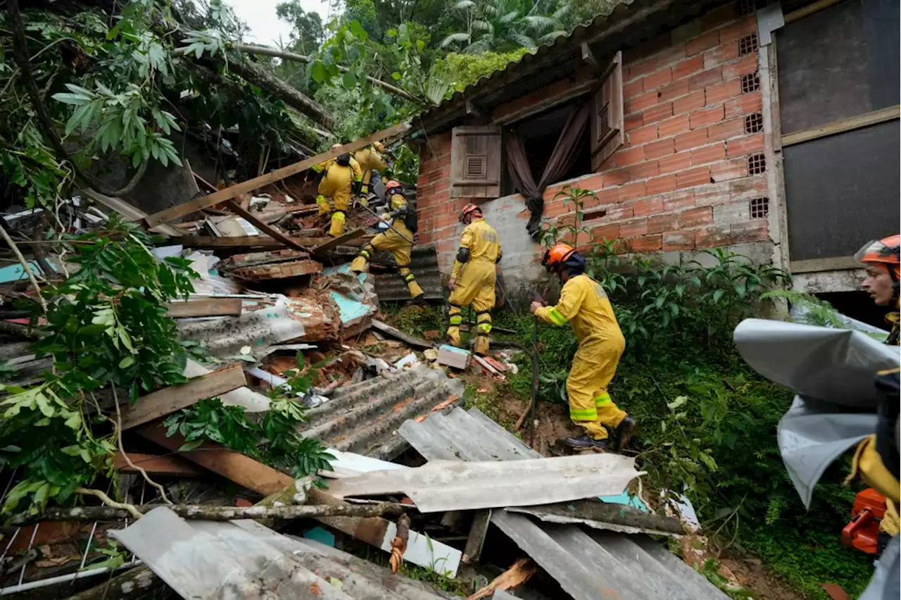 Dozens killed in Brazil; search for survivors goes on