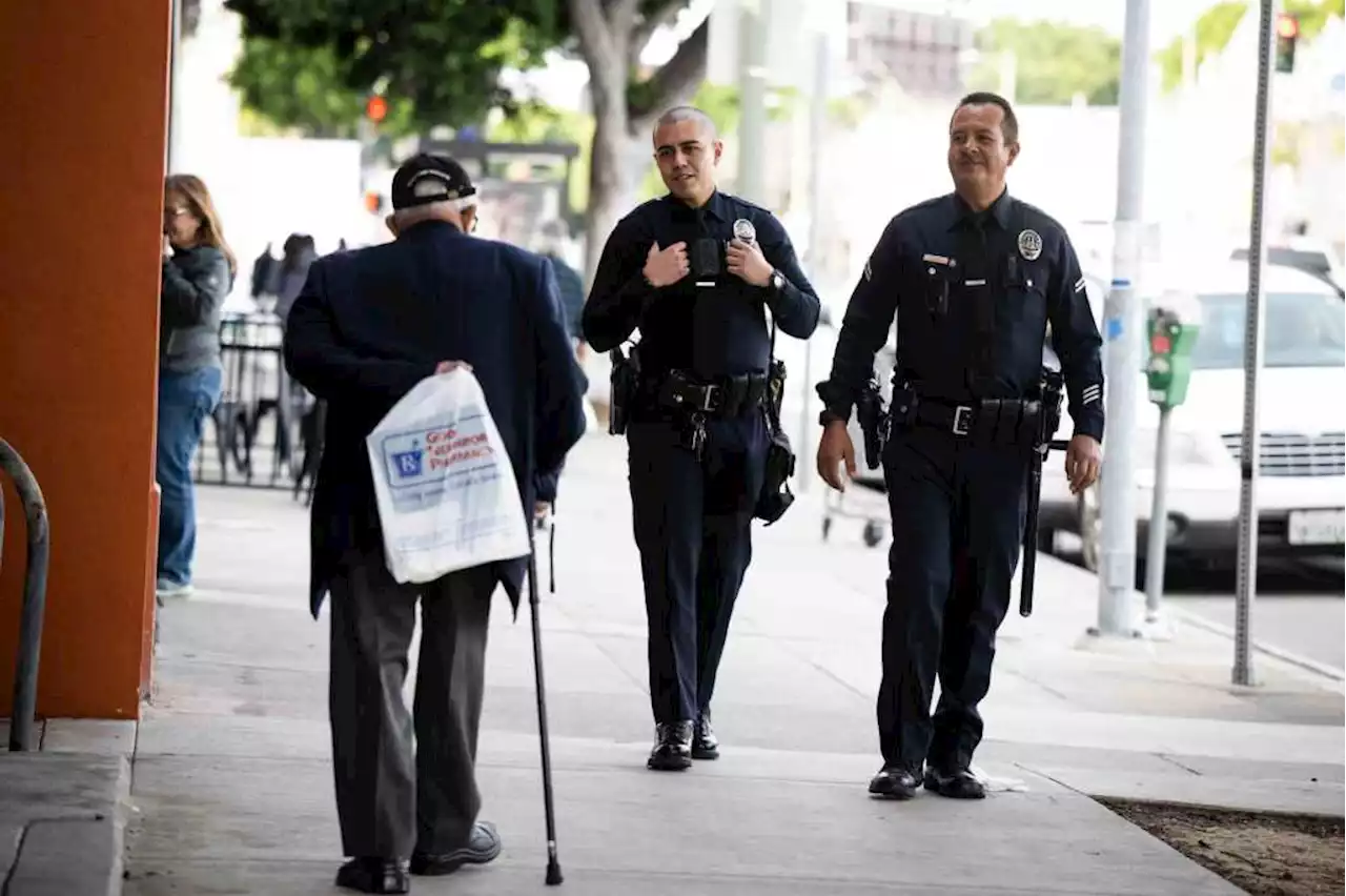 Man charged with shooting 2 Jewish men was arrested with a loaded gun at Cal State Long Beach in 2022, officials say