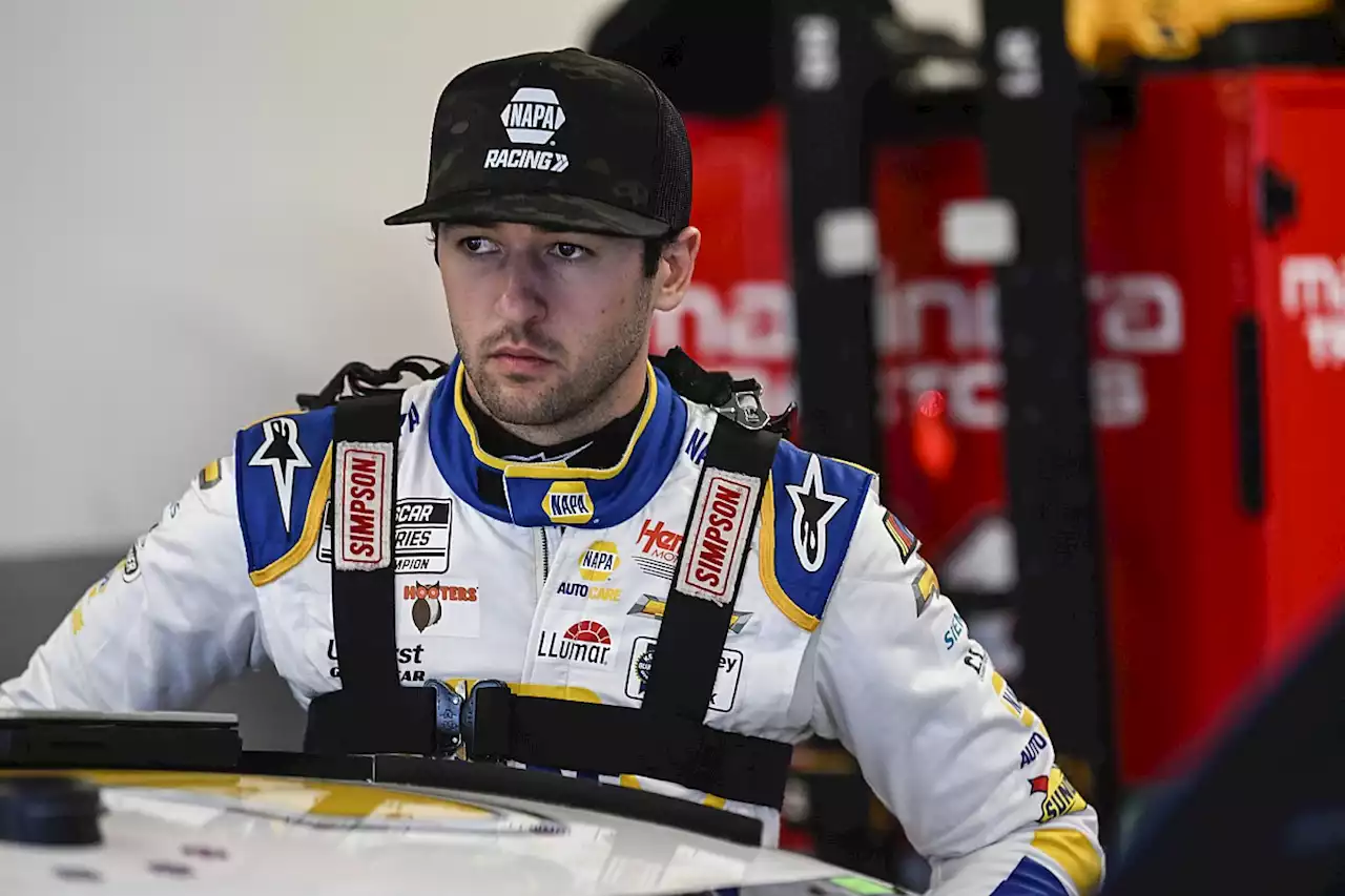 Daytona 500: Mid-race crash collects Elliott, Blaney, Reddick, others