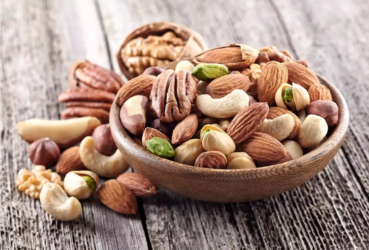 The effect of nut exposure on cognitive performance