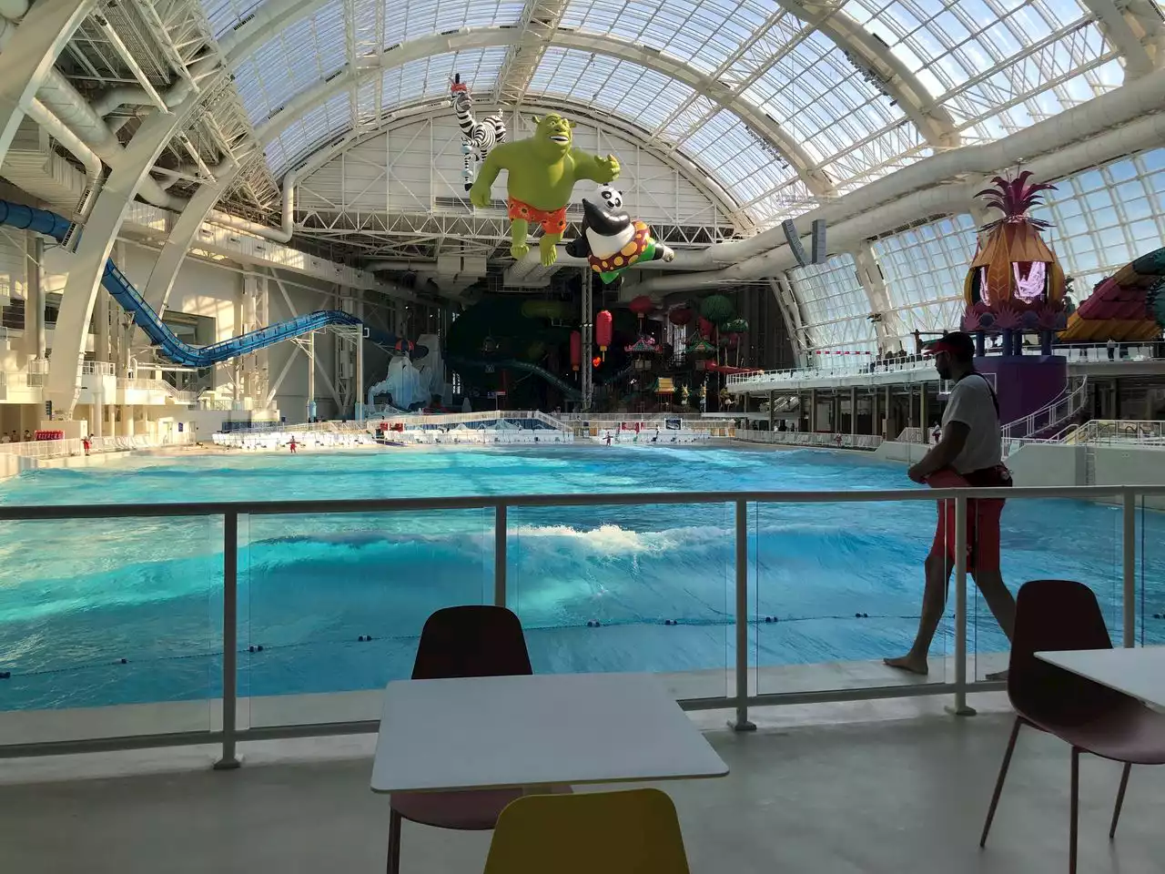 4 injured at American Dream’s water park when decorative helicopter crashes into pool