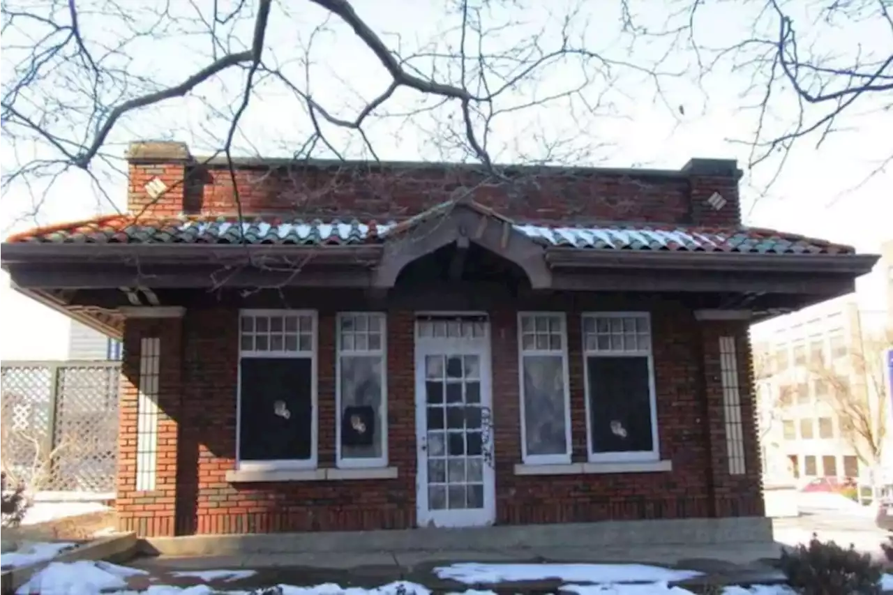 Historic gas station at 20th and Arch is being relocated to Fairmount Park