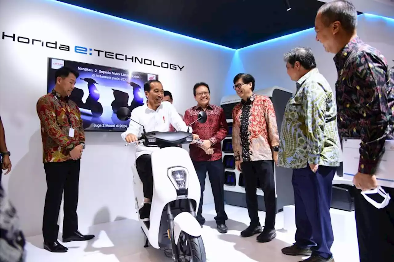 Insentif Motor Listrik Bisa Diakses Mulai Maret |Republika Online