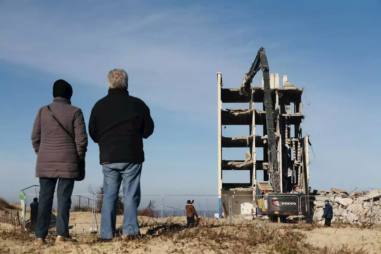 Gironde : à Soulac-sur-Mer, les dernières heures de l’immeuble Le Signal