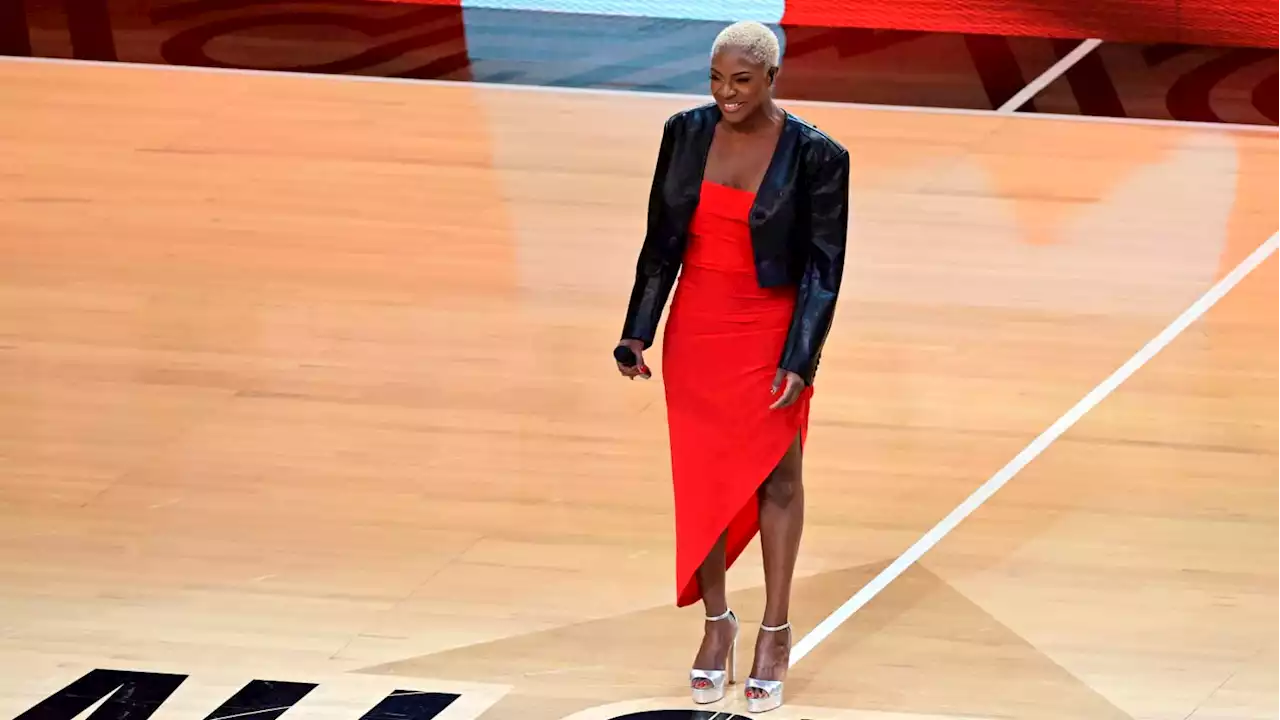 Jully Black Bravely Changes ‘O Canada’ Lyric at NBA All-Star Game