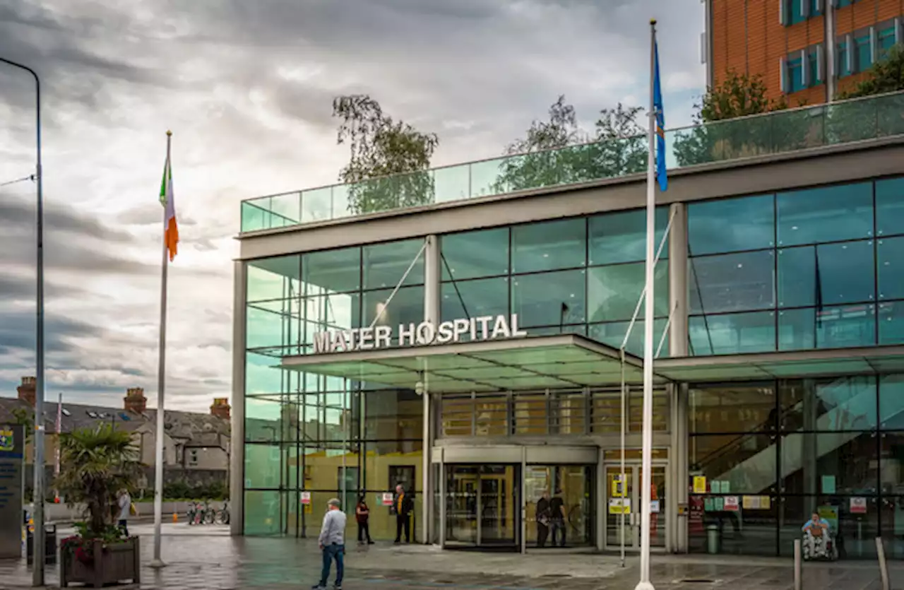 Mater Hospital advises patients to avoid its emergency department 'where possible'