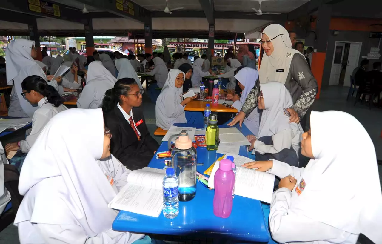 48,759 calon duduki SPM 2022 di Johor