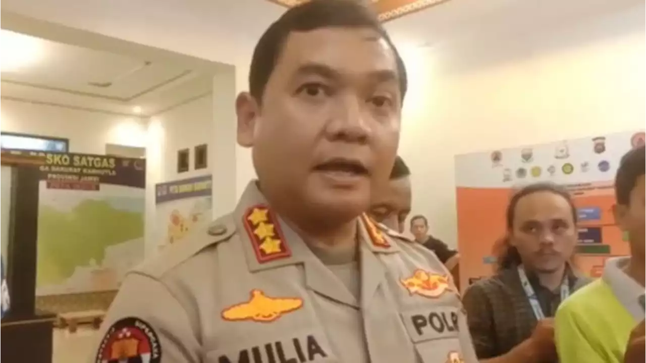 Rombongan Kapolda Jambi Rusdi Hartono Belum Bisa Dievakuasi