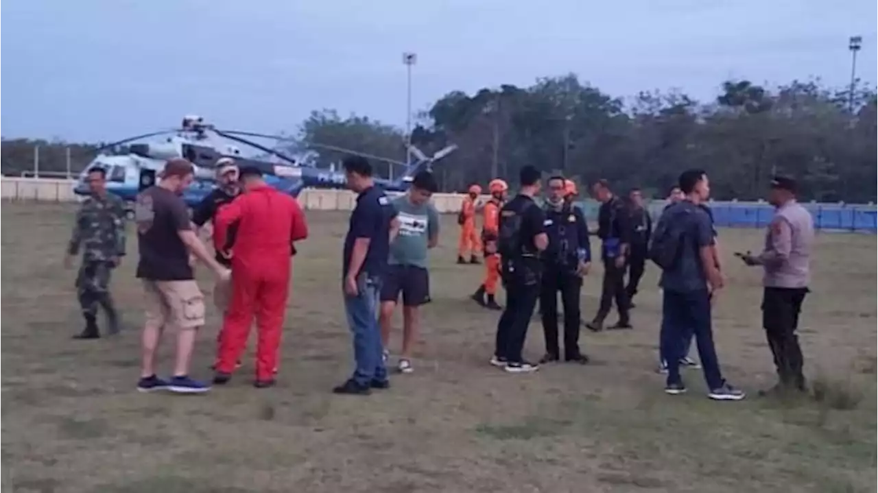 Tim Basarnas Jambi Gunakan Motor untuk Jangkau Lokasi Helikopter Jatuh di Gunung Kerinci