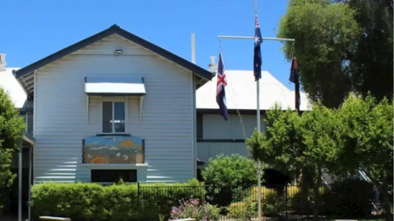 Young students overcome by gas leak at Queensland primary school