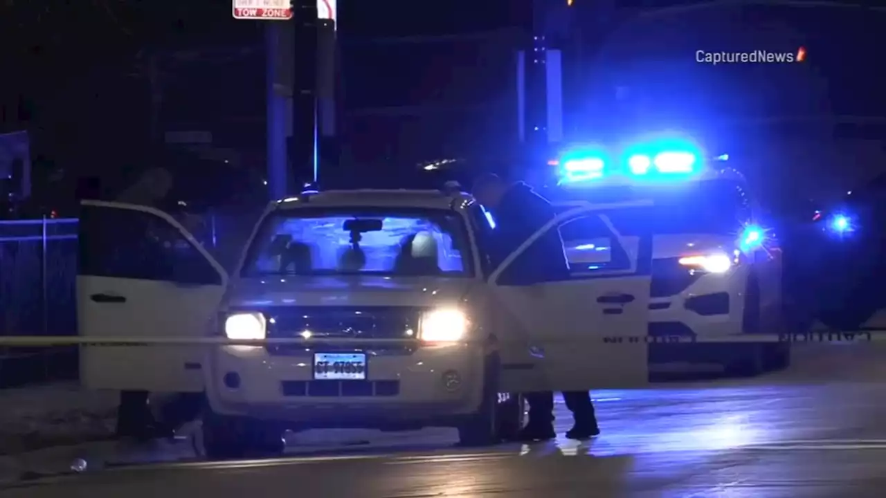 Chicago expressway shooting: 3 killed, including 2 children, on I-57 on South Side; 3 wounded