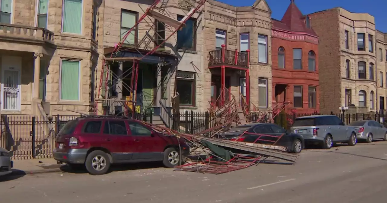 Two people injured after scaffolding collapse in East Garfield Park