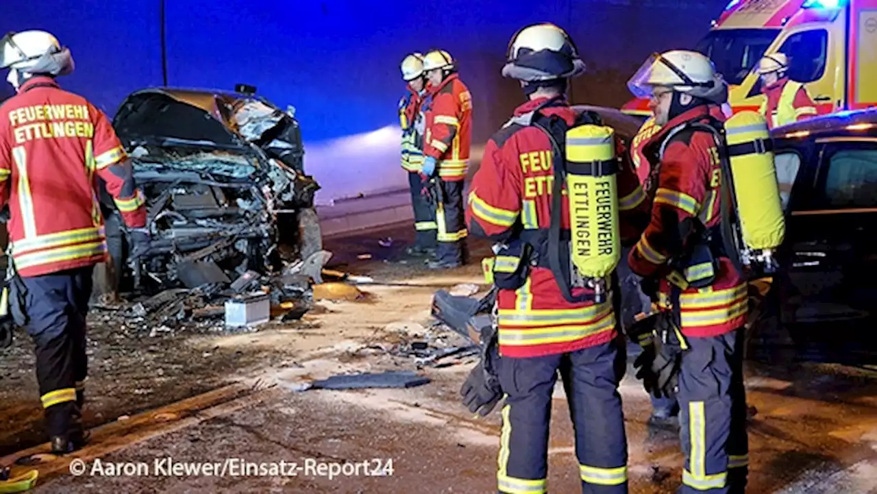 VU im Tunnel: Eine Person eingeklemmt