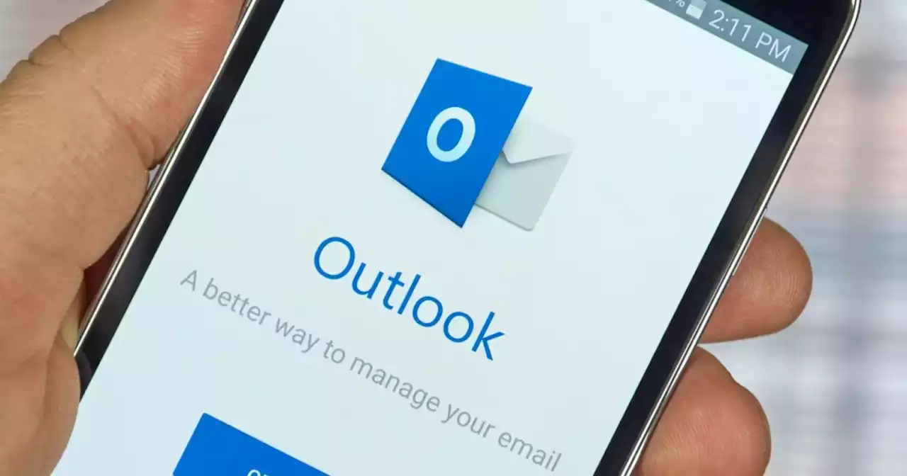 Outlook users express alarm as inboxes flood with spam | Digital Trends